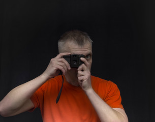  man pointing  photo camera