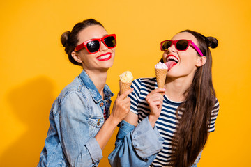 Two brunette hair lady isolated on yellow vivid background in gl