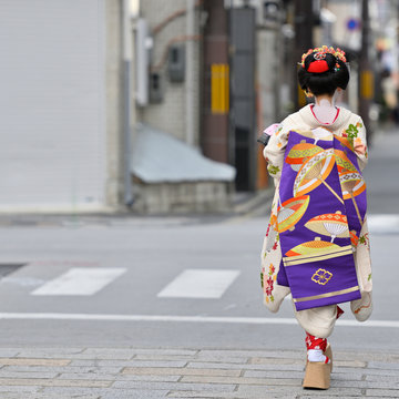 舞妓さん Images – Browse 452 Stock Photos, Vectors, and Video