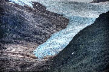 Gletscher, Svartisen, Svartisengletscher, Saltfjellet, Nationalpark, Fjord, Holandsfjorden, Nordfjorden, Schnee, Eis, Eisschicht, kalt, mächtig, Zunge, Gletscherzunge, Fv17, © TRFilm