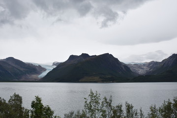 Gletscher, Svartisen, Svartisengletscher, Saltfjellet, Nationalpark, Fjord, Holandsfjorden, Nordfjorden, Schnee, Eis, Eisschicht, kalt, mächtig, Zunge, Gletscherzunge, Fv17, © TRFilm