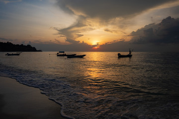 Fototapeta na wymiar Beautiful sunset at Koh Phangan, Thailand.
