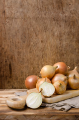 Large raw organic onions