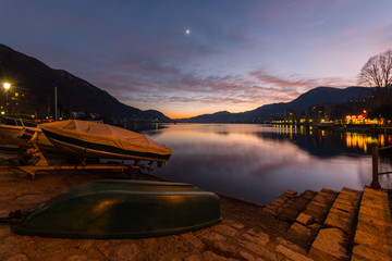 Fototapeta na wymiar Lungolago di Omegna al tramonto, lago Orta, Verbania, Piemonte, Italia