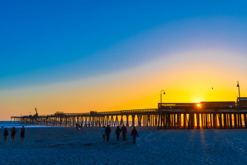 Fototapeta na wymiar Silhouette Pier at Pismo Beach, CA