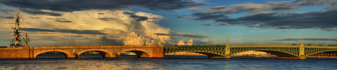 Fototapeta na wymiar Large-format panorama of the Trinity bridge in St. Petersburg
