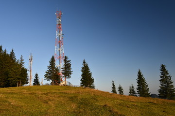 Obraz premium Telecommunications tower
