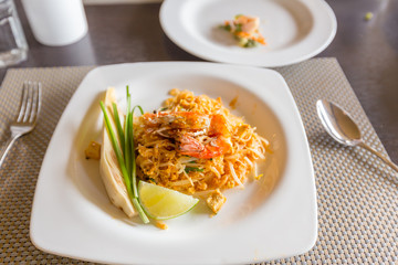 Pad thai with river prawns
