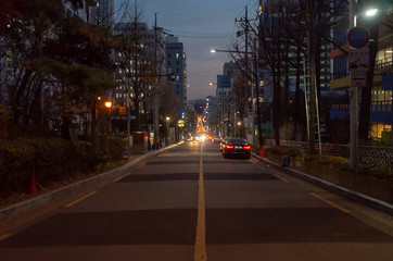 Fototapeta na wymiar Down hill at Gangnam Seoul, at night