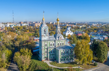 Никитская церковь, Православный храм в городе Владимир, осенний пейзаж, Россия - 9.10.2018 © solo122