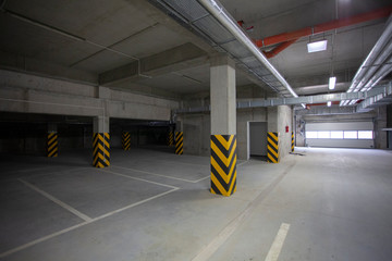 Multistation underground garage