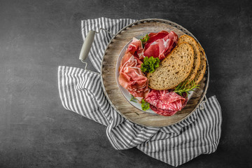 ham bread prosciutto crudo