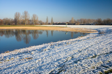 Obraz premium Winter At The Lake