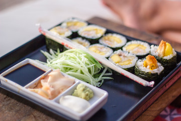 Sushi an der Strandbar von Koh Tao - Sairee Beach