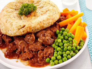 STEAK AND ALE PIE