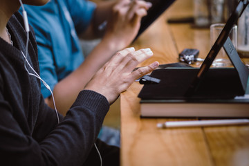 Young business man  discuss with his friend about how to increas