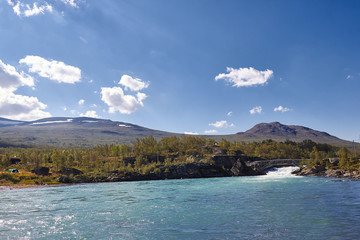 blaues Wasser in Maurvangen