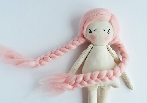 Rag doll with pink hair braids tutorial 