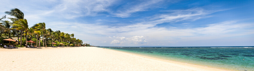 Fototapeta na wymiar Geger beach on Bali island