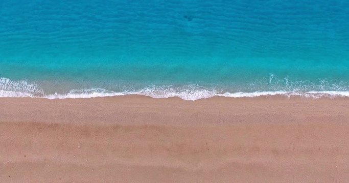 Sea shoreline - background