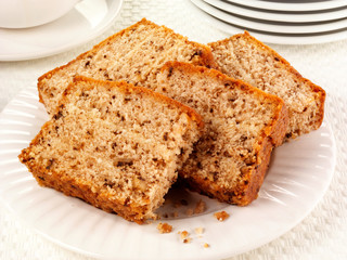 WALNUT CAKE