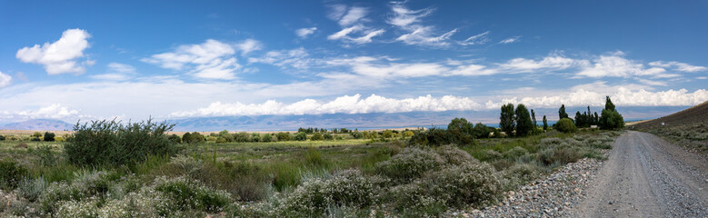 Landschaft am Issy Kul See in Kirgistan
