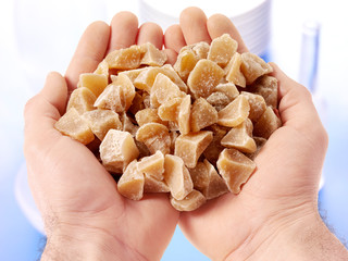 HANDFUL OF CRYSTALISED GINGER