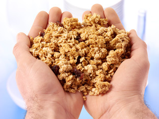 HANDFUL OF GRANOLA