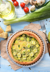 Quiche with leeks and cheese