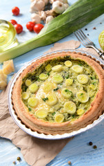 Quiche with leeks and cheese
