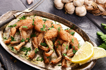 Baked frog legs
