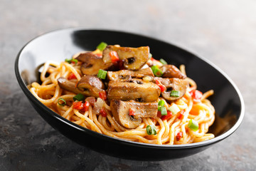 Vegetarian spaghetti bolognese with mushrooms and pepper.