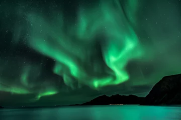 Fototapete Nordlichter Aurora Borealis - Nordlichter - Blick vom Grotfjord - Kwaloya - Nordnorwegen