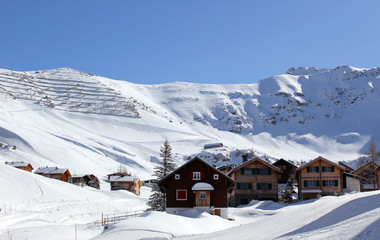Hütten im Schnee