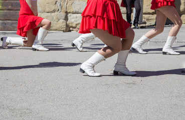 Among the dances and music of the tulip festival in the village of Castiglione del Lago