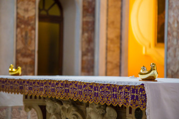 details of a majestic altar in the church of Positano