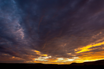 Fototapeta na wymiar sunset in the desert of southern Idaho