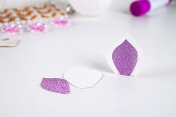 Diy, the unicorn. How to make a unicorn from a Christmas ball toy. Step by step guide photo. Christmas tree decorations.