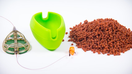 Method feeder - the method of forming bait.