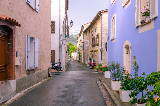 Fototapeta Mouans-Sartoux , France, June 6th , 2016. Typical street in the french city of Mouans-Sartoux