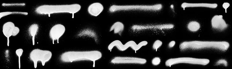 Fototapeten Graffiti Realistic grunge graffiti spray paint effect on the black background. Isolated white ink texture.  © artistmef