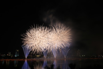 Da Nang Firework competition 2013