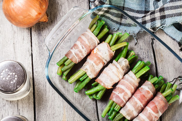 Green bean wrapped in smoked bacon