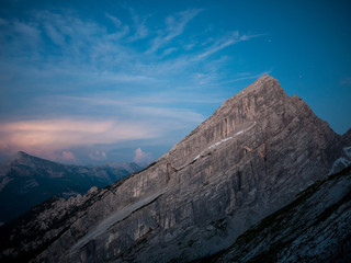 Obraz premium Night mountain lights