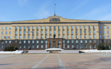 February 7, 2018 Orel, Russia Monument to Vladimir Lenin and the building of the Regional...