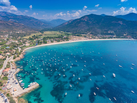 Golf von Sagone an der Westküste der Insel Korsika