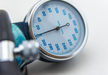 sphygmomanometer
