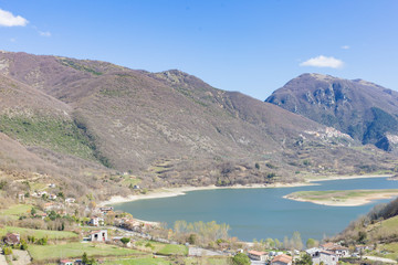 Obraz premium View of Lake Turano from the village of Castel di Tora. Lake Turano, Lazio, Italy.