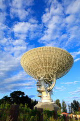 radio telescope