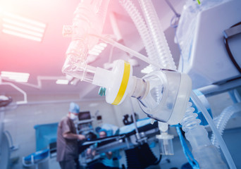 Pre oxygenation for general anesthesia.